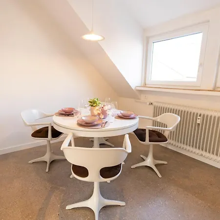 Seerose - W14, Zentral In Bahnhofsnaehe, Kueche, 3 Schlafzimmer * Ulm