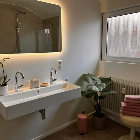 Seerose - W14, Zentral In Bahnhofsnaehe, Kueche, 3 Schlafzimmer