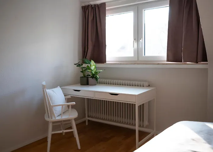 Seerose - W14, Zentral In Bahnhofsnaehe, Kueche, 3 Schlafzimmer *