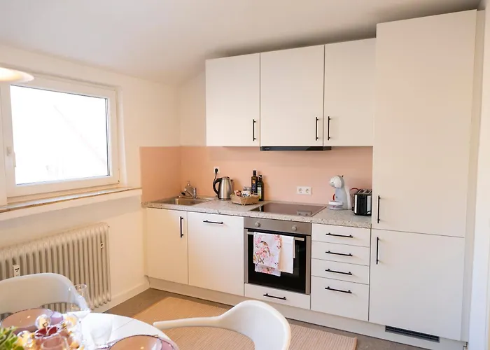 Seerose - W14, Zentral In Bahnhofsnaehe, Kueche, 3 Schlafzimmer דירה