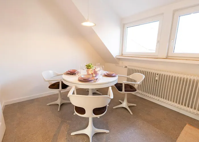 Seerose - W14, Zentral In Bahnhofsnaehe, Kueche, 3 Schlafzimmer * אולם